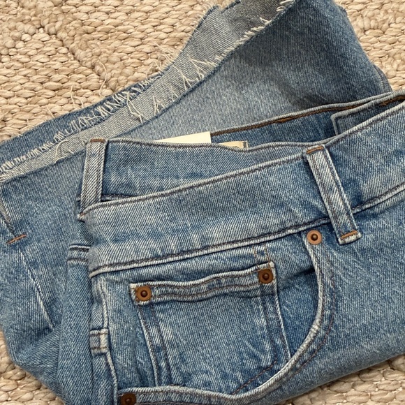 Madewell The Perfect Vintage Mid-Length Jean Short - Picture 7 of 7
